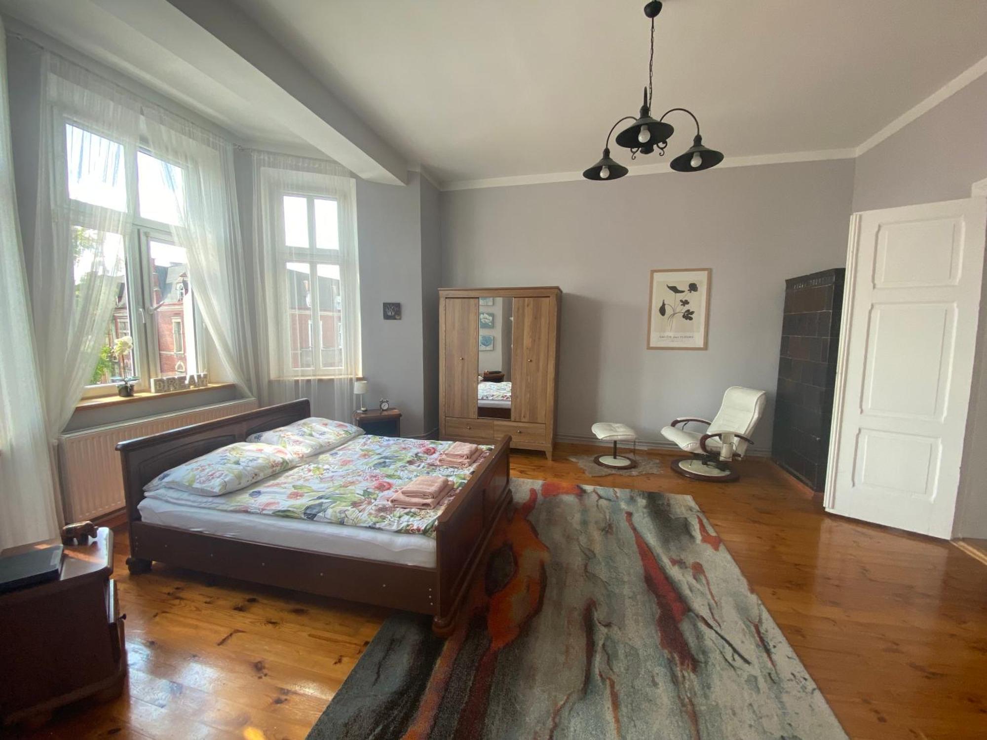 Apartament Kamienica Centrum Kętrzyn Exteriör bild