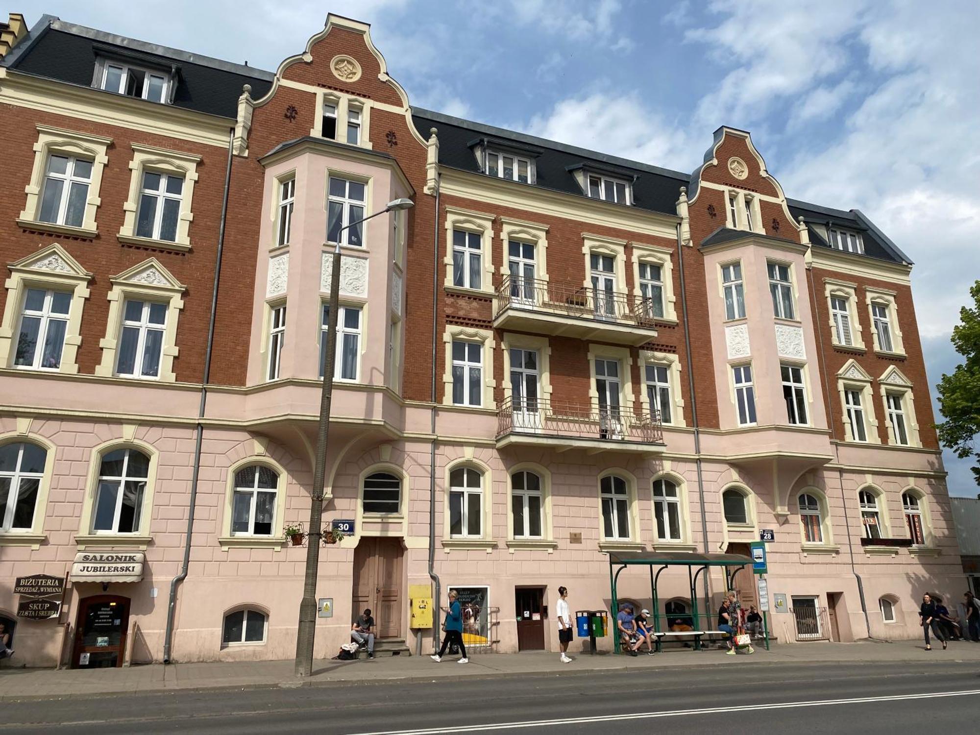 Apartament Kamienica Centrum Kętrzyn Exteriör bild
